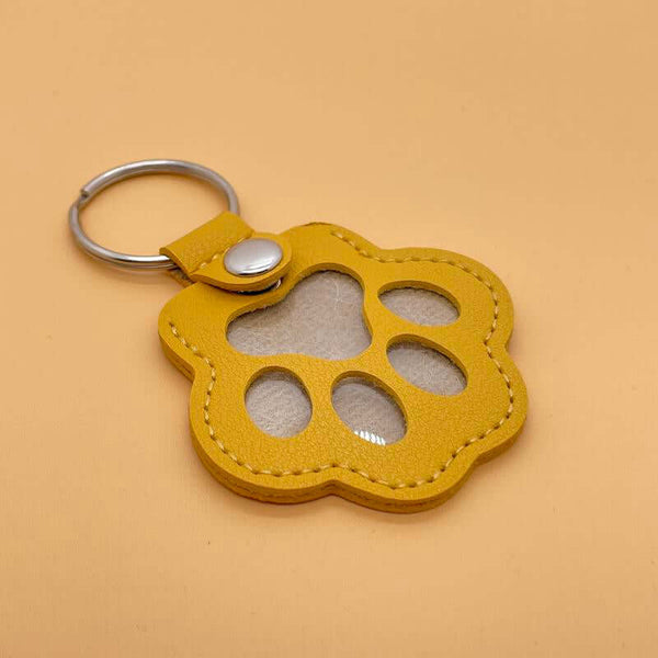 Cute Pets Fur Memory Charm – Paw-Shaped Charm for Collecting Pet Fur, Memorial Gift for Cat or Dog Lovers, Keychain or Necklace Decoration